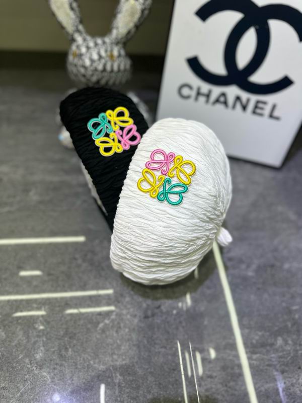 Loewe beret dx09